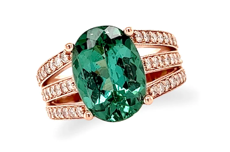 men’s rings with sapphires and rubies for engagement jewelry-Ring 14kt Gold Oval Green Tourmaline & Diamonds Split Shank