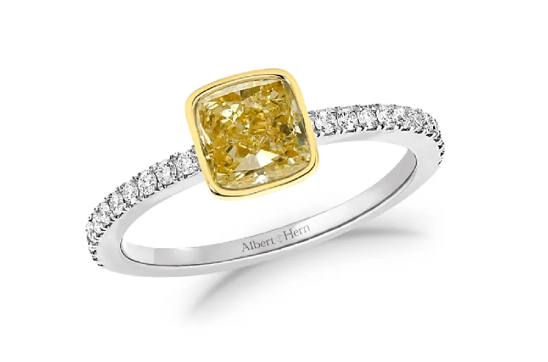 men’s wedding rings with diamonds and sapphires for wedding bands-Ring 18kt Gold GIA Square Yellow Diamond & Pave