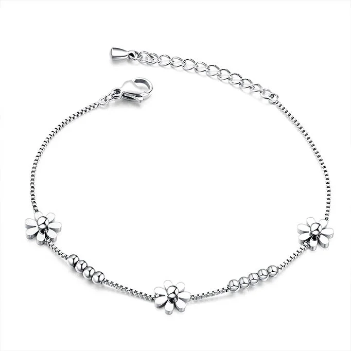 watches for men with rugged designs and eco-friendly bands -Women's Flower gem bracelet - silver