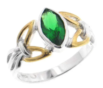 women’s rings with sapphires for engagement bands with diamonds-Silver Celtic Knot Emerald Green Glass Ring