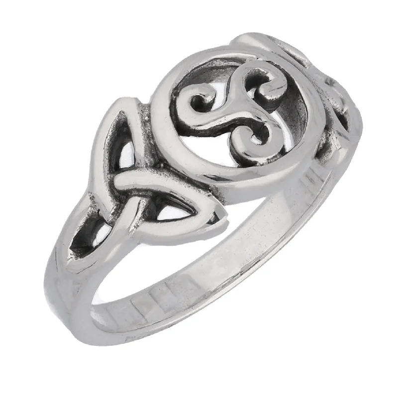 men’s platinum wedding rings with sapphires and rubies for engagement jewelry-Triple Spiral Celtic Knot Triskele Trinity Sterling Silver Ring